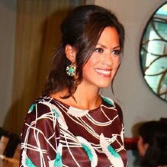 Meet your Posher, Mareesa - Picture 1 of 1